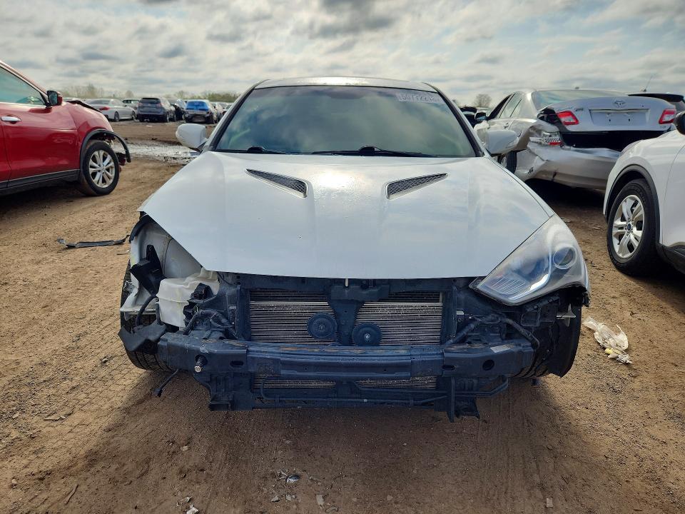 2013 Hyundai Genesis VIN KMHHU6KJ3DU106663 COPART salvage auction — FRONT END, Il - Salvage Certificate, sold $250 on 2026-07-28 (photo 5)