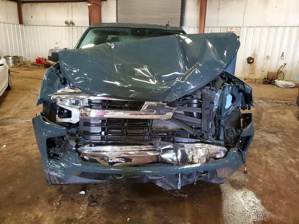 2025 Chevrolet Silverado VIN 1GCUKDED5SZ182887 COPART salvage auction — FRONT END, Mi - Certificate Of Title, sold $14,900 on 2026-07-31 (photo 5)