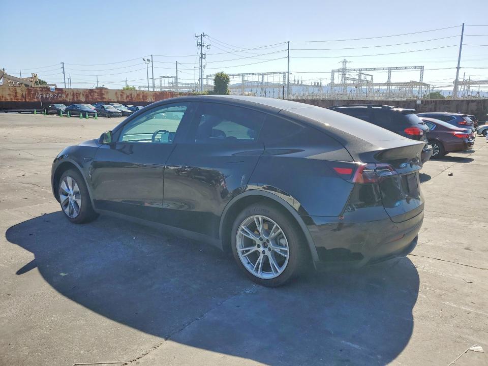 2021 Tesla Model y VIN 5YJYGDEE7MF233133 COPART salvage auction — FRONT END, Salvage Title, sold $5,000 on 2026-07-24 (photo 2)
