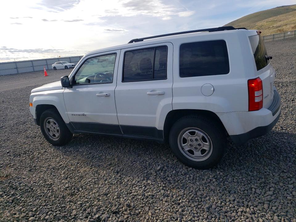 2014 Jeep Liberty (patriot) VIN 1C4NJRBB1ED835188 COPART salvage auction — MINOR DENT/SCRATCHES, NV - SALVAGE TITLE, sold $450 on 2026-07-09 (photo 2)