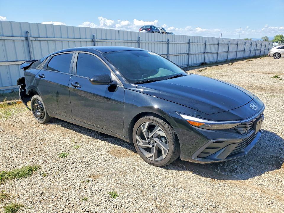 2025 Hyundai Elantra VIN KMHLM4DJ1SU150976 COPART salvage auction — REAR END, Ca - Salvage Certificate, sold $6,700 on 2026-07-04 (photo 4)