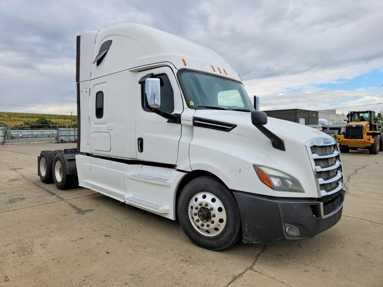 2019 Freightliner Cascadia 126 VIN 3AKJHHDR6KSKD5436 COPART salvage auction — Normal Wear, PA - DIS/DLR/EXP ONLY CLEAN TITLE, sold $24,400 on 2026-07-08 (photo 1)