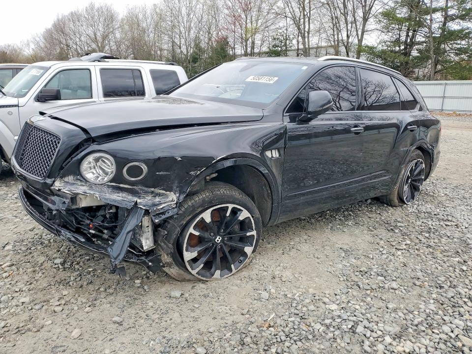 2017 Bentley Bentayga VIN SJAAC2ZV7HC014561 — COPART salvage auction photo