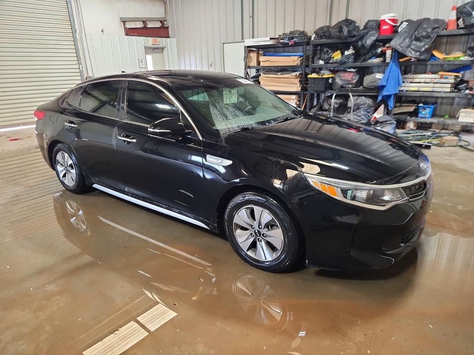 2017 Kia Optima hybrid VIN KNAGT4LE6H5008992 COPART salvage auction — HAIL, WV - CERTIFICATE OF TITLE, sold $950 on 2026-07-09 (photo 4)