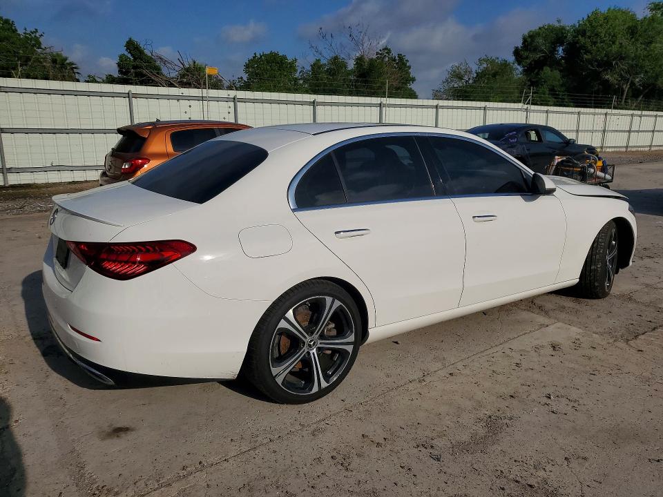 2022 Mercedes-benz C class VIN W1KAF4GB8NR014092 COPART salvage auction — ENGINE BURN, Tx - Salvage Vehicle Title, sold $15,600 on 2026-07-14 (photo 3)