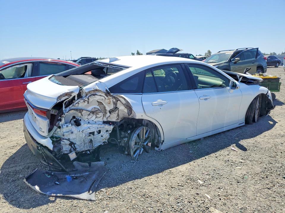 2022 Toyota Mirai VIN JTDAAAAA3NA006925 COPART salvage auction — REAR END, CA - SALVAGE CERTIFICATE, sold $900 on 2026-07-14 (photo 3)
