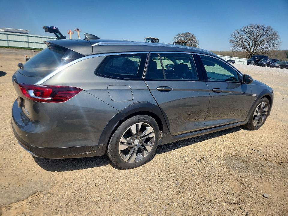 2019 Buick Regal tourx VIN W04GV8SX8K1033117 COPART salvage auction — HAIL, Wi - Cert Of Title-Claim Paid, sold $1,750 on 2026-07-28 (photo 3)