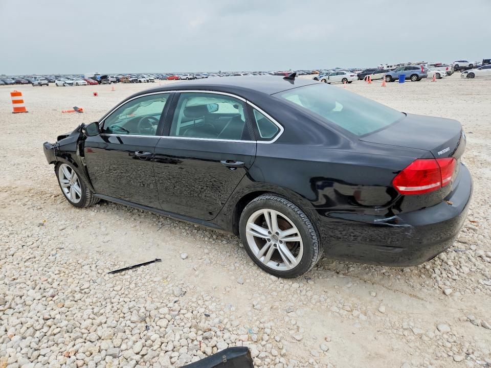 2014 Volkswagen Passat VIN 1VWBT7A38EC074822 COPART salvage auction — FRONT END, Tx - Salvage Vehicle Title, sold $800 on 2026-07-02 (photo 2)