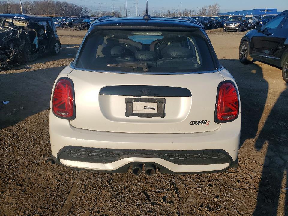 2024 Mini Cooper VIN WMW53DK05R2U64241 COPART salvage auction — FRONT END, Mi - Cert Of Title-Salvage Vehicle, sold $2,000 on 2026-07-24 (photo 6)