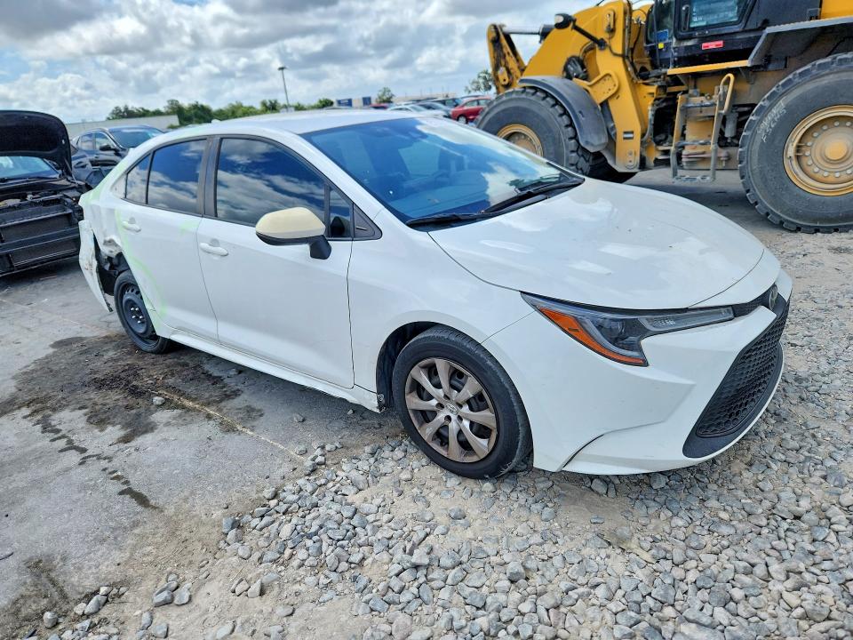 2022 Toyota Corolla VIN JTDEPMAE3N3024480 COPART salvage auction — REAR END, Salvage Title, sold $5,300 on 2026-07-27 (photo 4)
