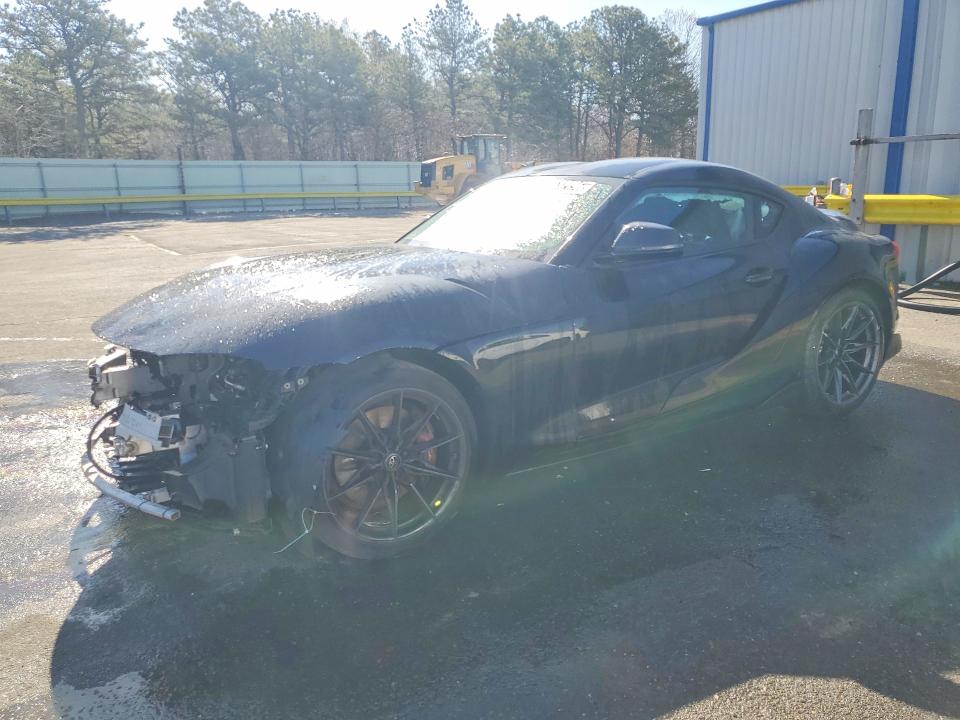 2023 Toyota Supra VIN WZ1DB0G04PW055657 — COPART salvage auction photo