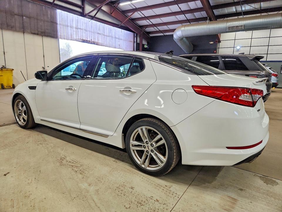 2013 Kia Optima VIN 5XXGR4A69DG162406 COPART salvage auction — MINOR DENT/SCRATCHES, Ct - Certificate Of Title, sold $2,500 on 2026-07-18 (photo 2)