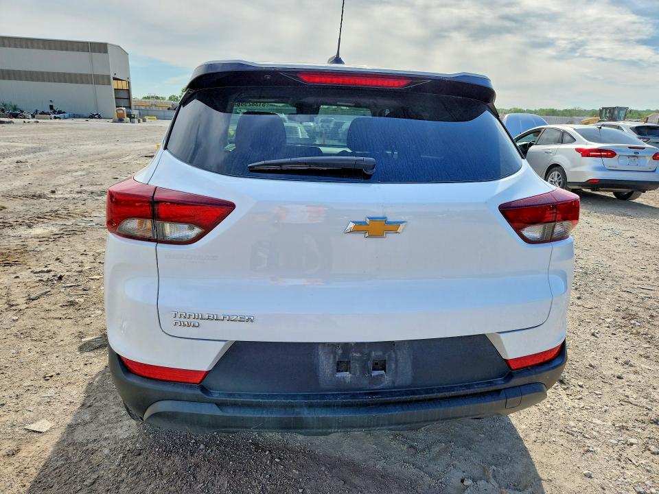 2026 Chevrolet Trailblazer VIN KL79MNSL5TB039804 COPART salvage auction — FRONT END, Mo - Salvage Certificate Of Title (P), sold $9,600 on 2026-07-30 (photo 6)