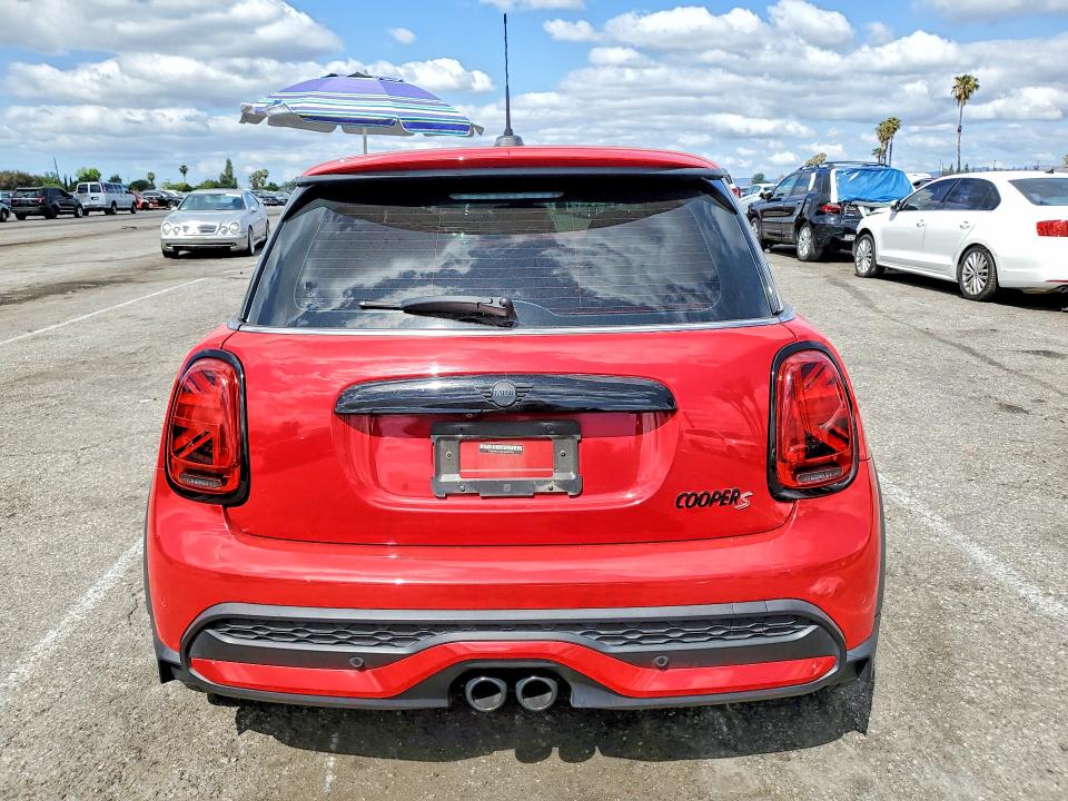 2022 Mini Cooper VIN WMW53DH02N2S36053 COPART salvage auction — FRONT END, CA - SALVAGE CERTIFICATE, sold $1,500 on 2026-07-31 (photo 6)