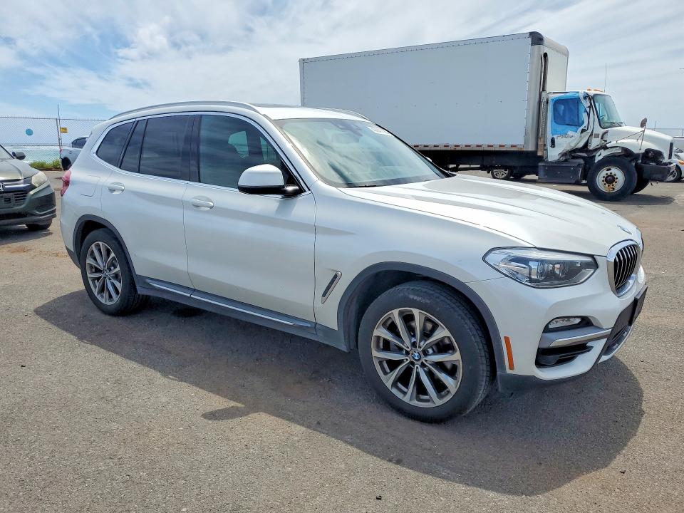 2019 BMW X3 VIN 5UXTR7C51KLR51438 COPART salvage auction — SIDE, Hi - Certificate Of Title, sold $7,400 on 2026-07-20 (photo 4)