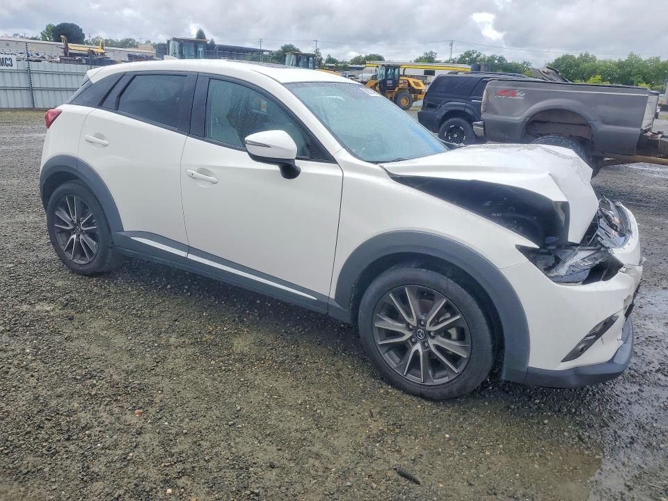 2017 Mazda Cx-3 VIN JM1DKFD79H0166230 COPART salvage auction — FRONT END, Ca - Salvage Certificate, sold $2,600 on 2026-07-09 (photo 4)