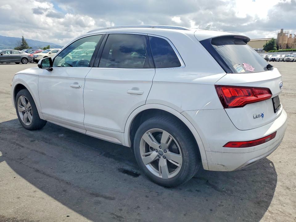 2019 Audi Q5 VIN WA1BNAFY1K2041428 COPART salvage auction — REAR END, CA, sold $8,000 on 2026-07-21 (photo 2)
