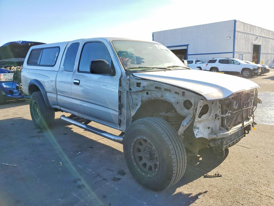 2002 Toyota Tacoma VIN 5TESN92N72Z115981 COPART salvage auction — FRONT END, Nv - Salvage Title, sold $2,700 on 2026-07-13 (photo 4)