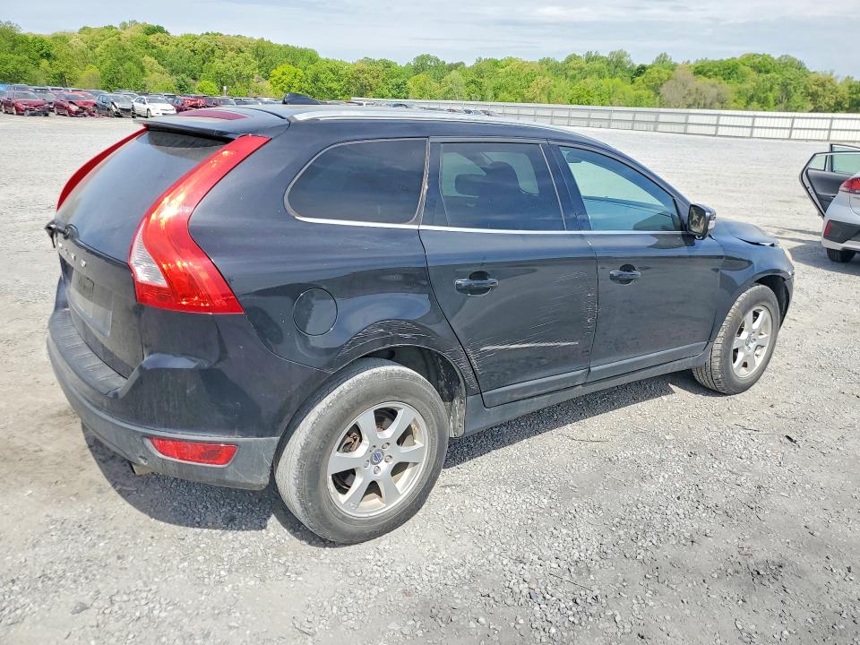 2012 Volvo VIN YV4940DL8C2323928 COPART salvage auction — FRONT END, Nc - Salvage Certificate Of Title, sold $2,000 on 2026-07-08 (photo 3)