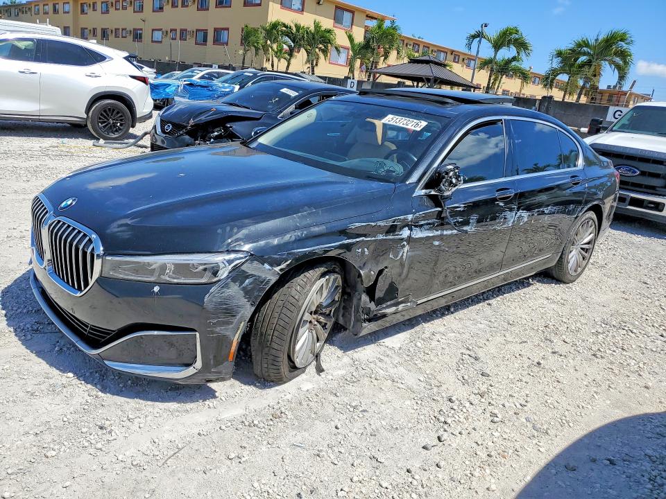 2022 BMW VIN WBA7T2C04NCK93482 COPART salvage auction — FRONT END, FL, sold $7,400 on 2026-07-28 (photo 1)