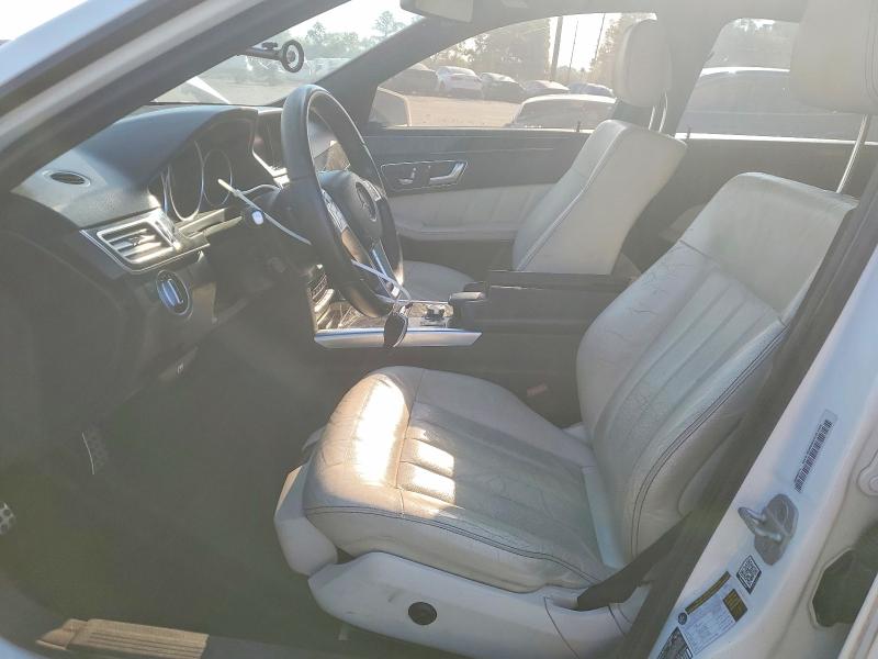 2016 Mercedes-benz E-klasse VIN WDDHF5KB0GB283419 COPART salvage auction — WATER/FLOOD, Tx - Salvage Title-Flood Damage, sold $1,650 on 2026-07-16 (photo 7)