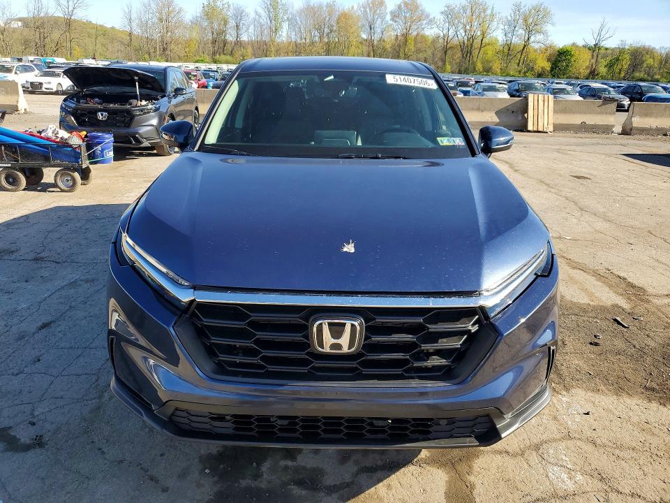 2025 Honda CR-V VIN 5J6RS4H7XSL014865 COPART salvage auction — Normal Wear, PA - CERTIFICATE OF SALVAGE, sold $17,500 on 2026-05-15 (photo 5)