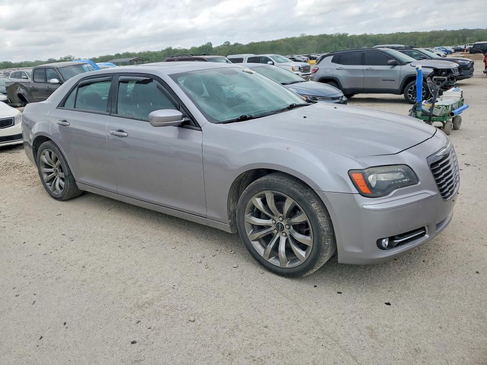 2014 Chrysler 300 VIN 2C3CCABG8EH361181 COPART salvage auction — HAIL, Ks - Cert Of Title-Salvage, sold $150 on 2026-07-21 (photo 4)