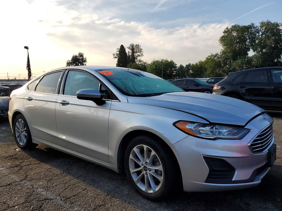 2019 Ford Fusion VIN 3FA6P0HDXKR145861 COPART salvage auction — SIDE, Ca - Salvage Certificate, sold $1,550 on 2026-07-02 (photo 4)