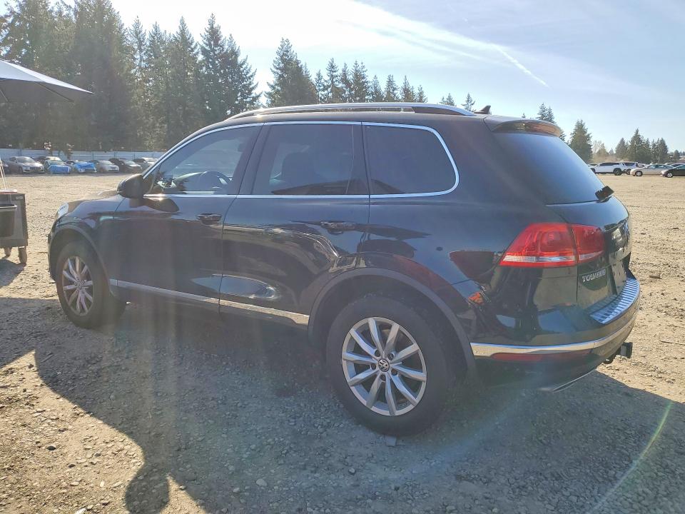 2015 Volkswagen Touareg VIN WVGEP9BP8FD005699 COPART salvage auction — MECHANICAL, Wa - Vehicle Cert Of Ownership-Titl, sold $3,750 on 2026-07-16 (photo 2)