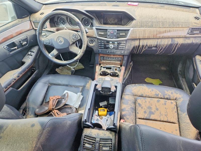 2010 Mercedes-benz E-klasse VIN WDDHF8HB2AA055475 COPART salvage auction — WATER/FLOOD, AL - CERT OF TITLE-FLOOD SALVAGE, sold $525 on 2026-08-04 (photo 8)