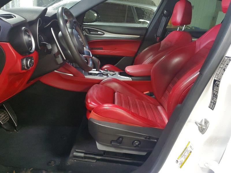 2020 Alfa romeo Stelvio VIN ZASPAKBN4L7C95848 COPART salvage auction — SIDE, Il - Salvage Certificate, sold $12,100 on 2026-07-09 (photo 7)