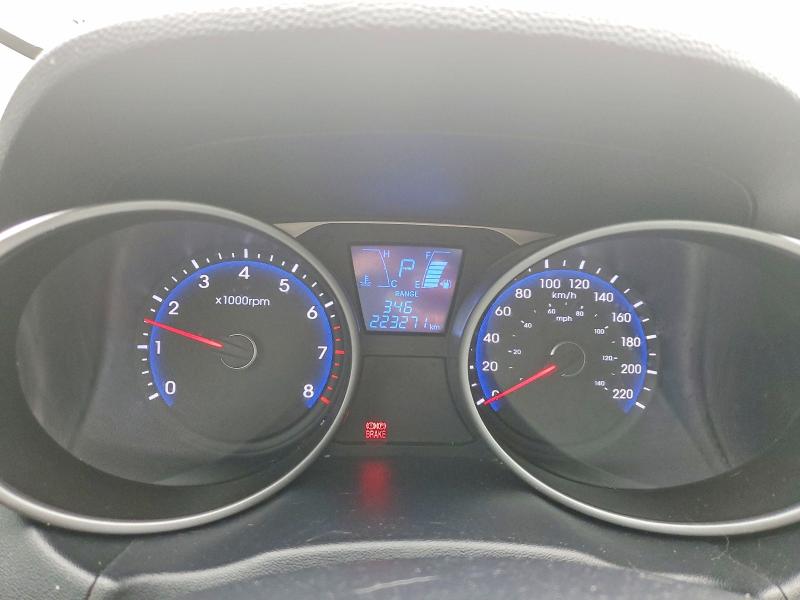 2013 Hyundai Tucson VIN KM8JT3AC7DU718371 COPART salvage auction — FRONT END, On - Permit No Brand - Unfit, sold $900 on 2026-07-28 (photo 9)