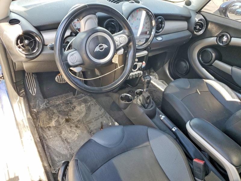 2008 Mini Cooper VIN WMWMF73518TV39489 COPART salvage auction — FRONT END, CA - SALVAGE CERTIFICATE, sold $575 on 2026-07-27 (photo 8)