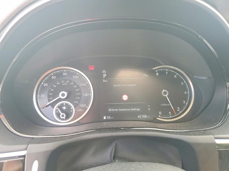 2022 Genesis Gv70 VIN KMUMADTBXNU023043 COPART salvage auction — SIDE, Salvage Title, sold $13,000 on 2026-07-17 (photo 9)