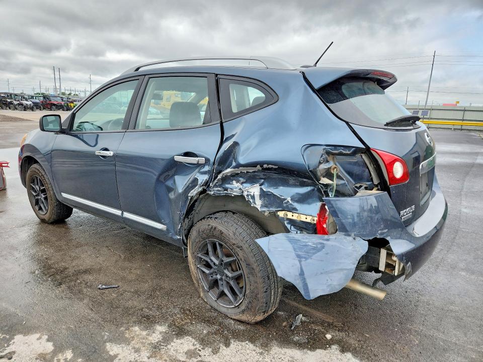 2015 Nissan Rogue VIN JN8AS5MT1FW157045 COPART salvage auction — REAR END, Ok - Cert Of Title-Salvage, sold $800 on 2026-07-08 (photo 2)