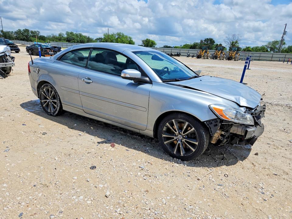 2012 Volvo C70 VIN YV1672MC1CJ125894 COPART salvage auction — FRONT END, TX, sold $575 on 2026-08-06 (photo 4)