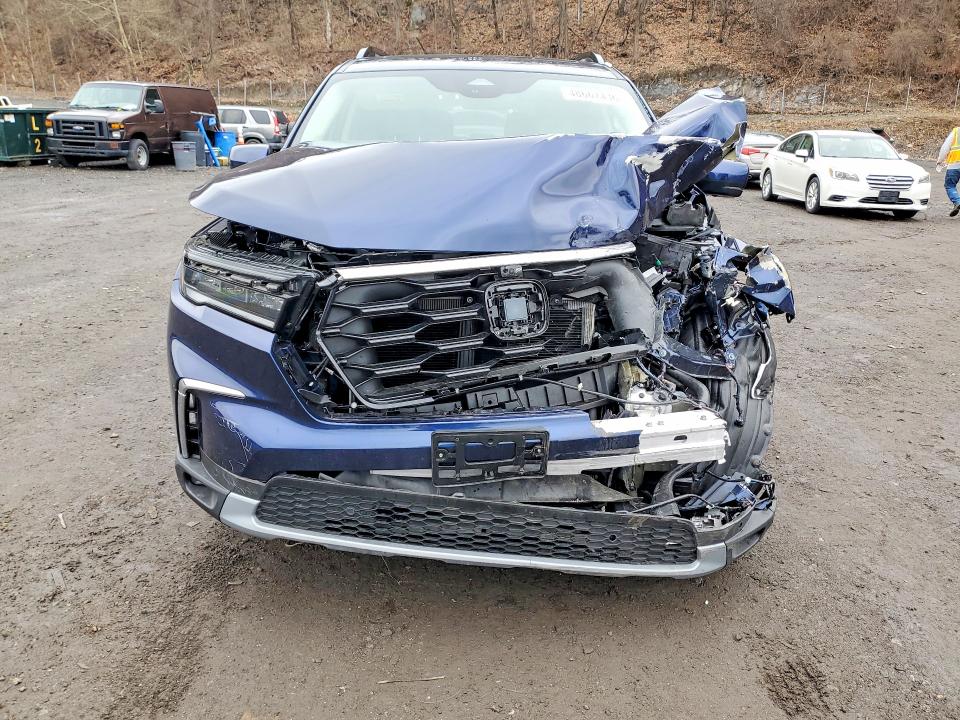 2025 Honda Pilot VIN 5FNYG1H85SB123005 COPART salvage auction — FRONT END, Salvage Title, sold $7,200 on 2026-07-28 (photo 5)