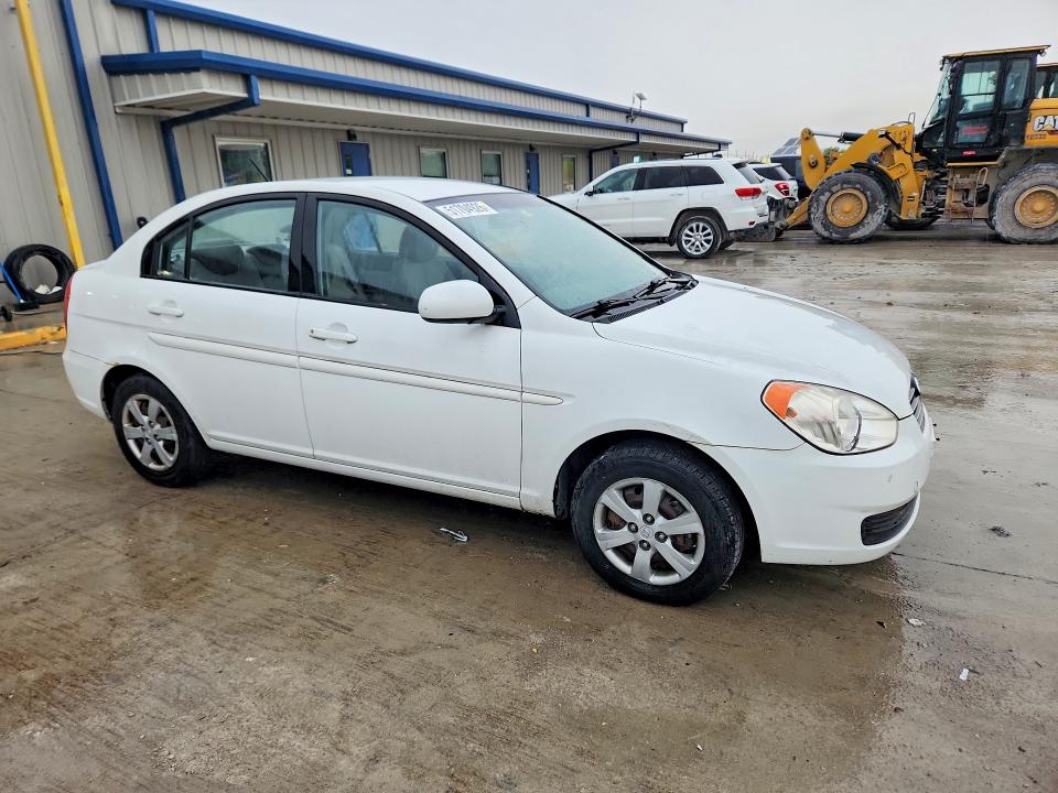 2010 Hyundai Accent VIN KMHCN4AC5AU488799 COPART salvage auction — SIDE, Il - Salvage Certificate, sold $425 on 2026-07-06 (photo 4)