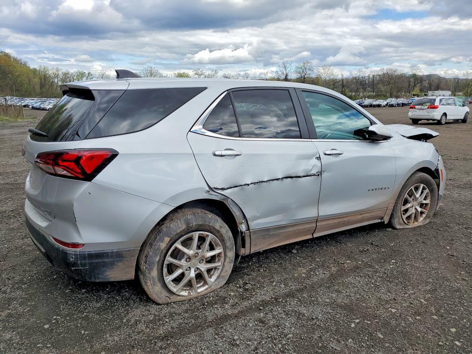 2022 Chevrolet Equinox VIN 3GNAXUEV0NL148145 COPART salvage auction — FRONT END, NY - MV907A-PARTS ONLY, sold $1,600 on 2026-07-02 (photo 3)