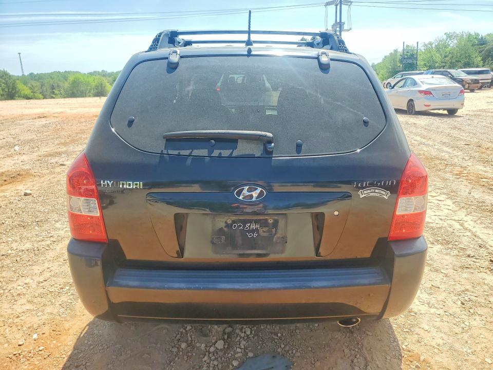 2006 Hyundai Tucson VIN KM8JM12B56U464055 COPART salvage auction — FRONT END, NC - SALVAGE CERTIFICATE OF TITLE, sold $875 on 2026-07-27 (photo 6)