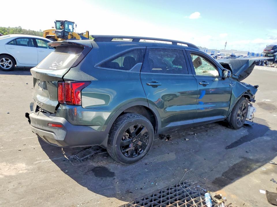 2022 Kia Sorento VIN 5XYRLDLC1NG131192 COPART salvage auction — ROLLOVER, Fl - Cert Of Destruct-No Vin Plate, sold $1,550 on 2026-07-27 (photo 3)