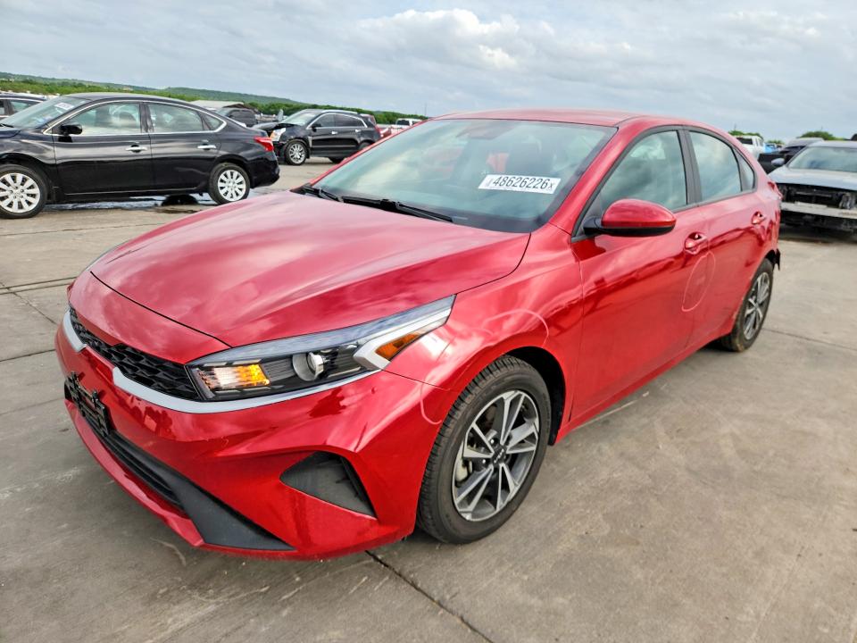 2024 Kia Forte VIN 3KPF24AD5RE816977 — COPART salvage auction photo