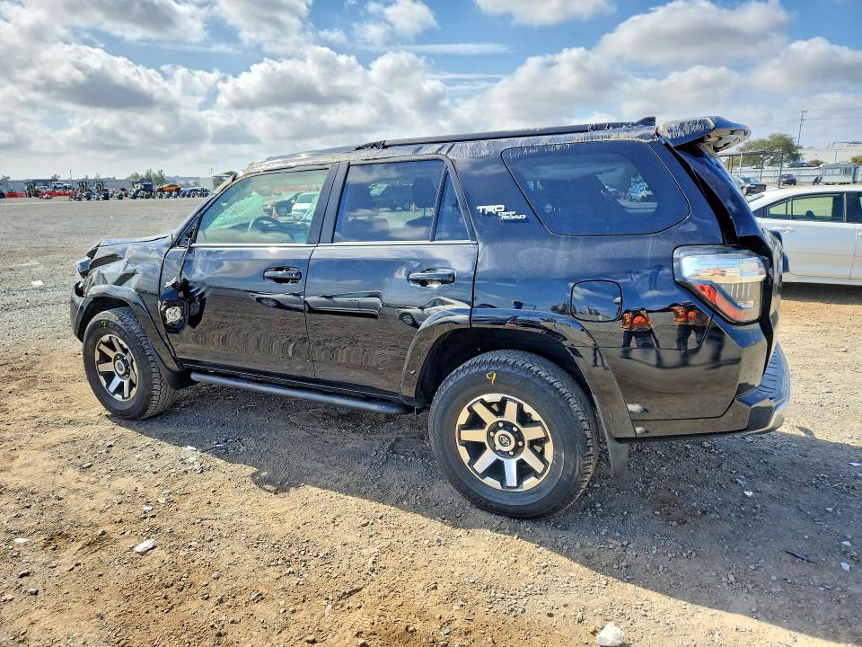 2024 Toyota 4runner VIN JTEPU5JR4R6304841 COPART salvage auction — ROLLOVER, Ca - Salvage Certificate, sold $7,400 on 2026-07-02 (photo 2)