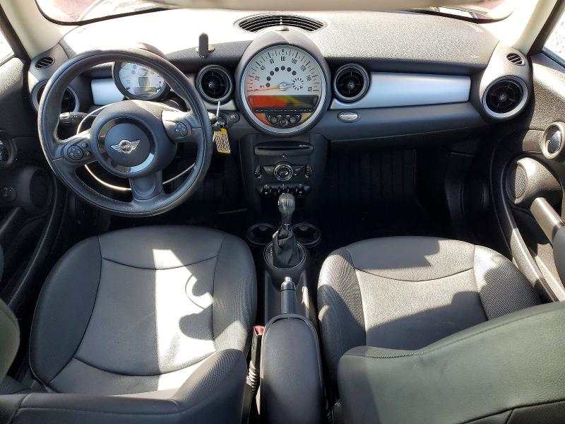 2011 Mini Cooper VIN WMWSU3C51BT092921 COPART salvage auction — FRONT END, Ca - Dis/Dlr/Exp Only Clean Title, sold $450 on 2026-07-02 (photo 8)