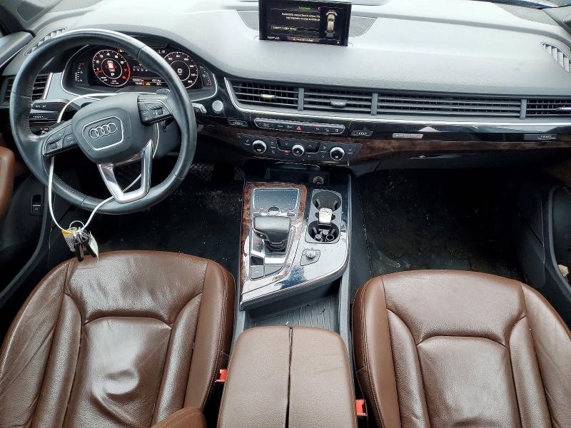 2017 Audi Q7 VIN WA1LAAF78HD025022 COPART salvage auction — NORMAL WEAR, Fl - Certificate Of Title, sold $5,900 on 2026-07-21 (photo 8)