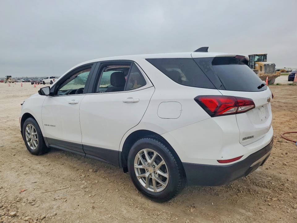 2022 Chevrolet Equinox VIN 3GNAXKEV7NL141830 COPART salvage auction — FRONT END, Tx - Salvage Vehicle Title, sold $4,700 on 2026-07-02 (photo 2)