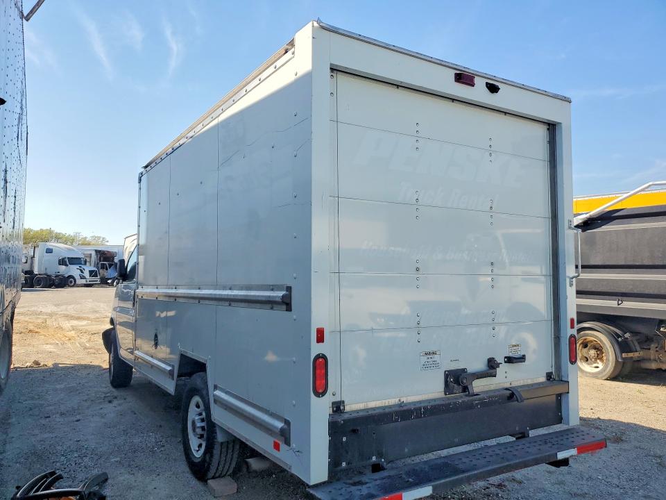 2022 Gmc Savana 3500 VIN 1GD07RFP1N1174905 COPART salvage auction — FRONT END, Az - Cert Of Title - Salvage, sold $3,450 on 2026-07-09 (photo 2)