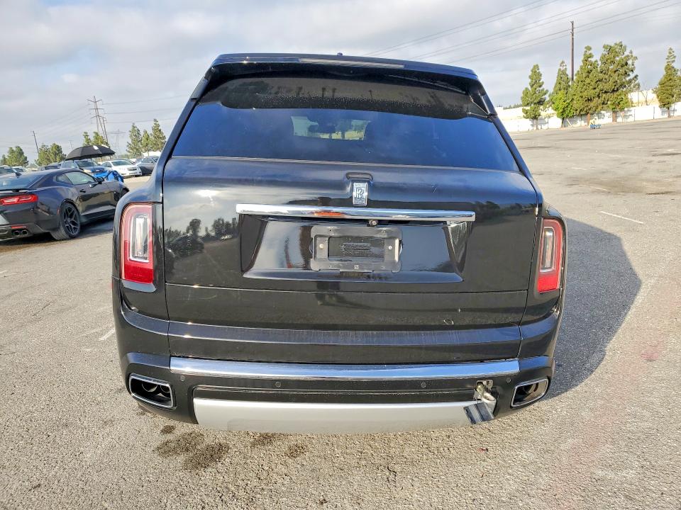 2020 Rolls-royce Cullinan VIN SLATV4C00LU200933 COPART salvage auction — FRONT END, Ca - Salvage Certificate, sold $102,000 on 2026-09-15 (photo 6)
