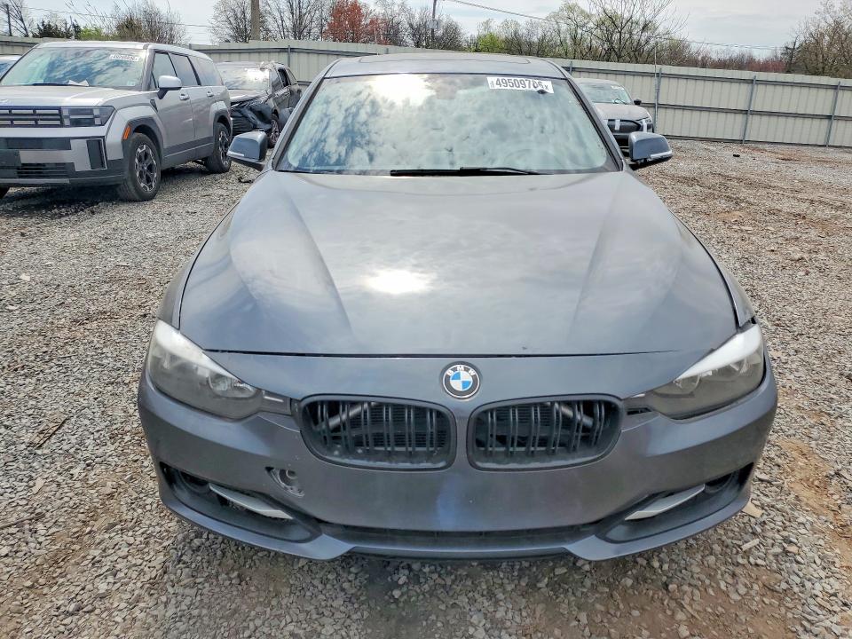 2015 BMW 3er VIN WBA3C3G50FNS73522 COPART salvage auction — REAR END, Va - Cert Of Title-Rebuilt (P), sold $1,900 on 2026-07-07 (photo 5)
