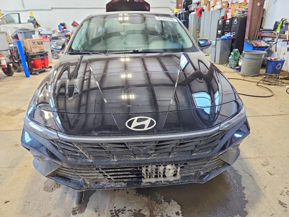 2026 Hyundai Elantra VIN KMHLM4DG2TU123761 COPART salvage auction — SIDE, Salvage Title, sold $125 on 2026-07-30 (photo 5)